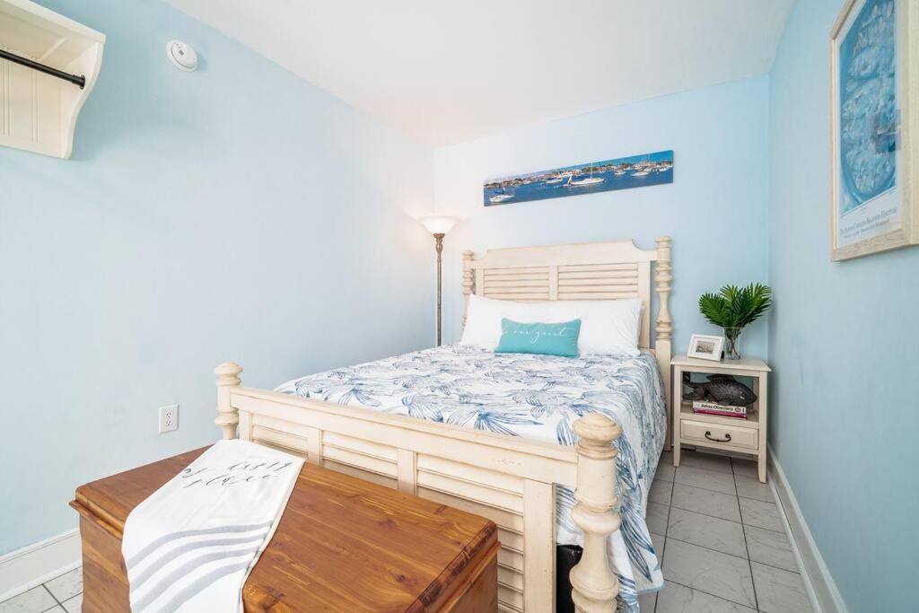 Why Knot Getaway...Rooftop With Waterview! Unit D Beaufort Esterno foto
