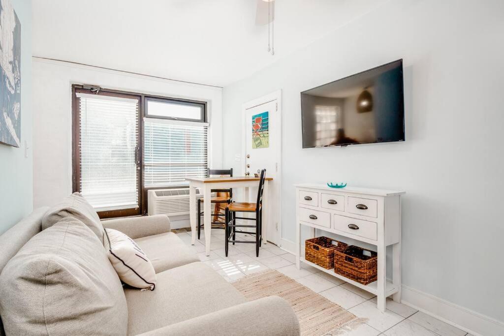Why Knot Getaway...Rooftop With Waterview! Unit D Beaufort Esterno foto