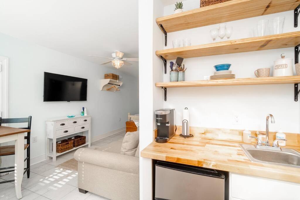 Why Knot Getaway...Rooftop With Waterview! Unit D Beaufort Esterno foto